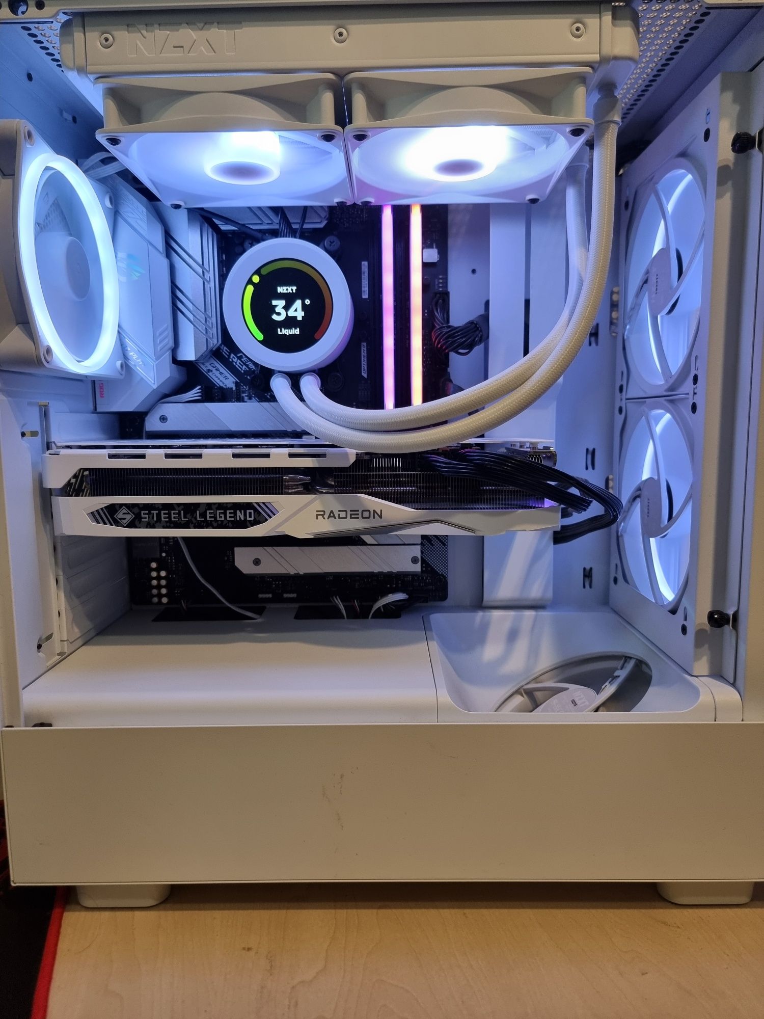 Komputer R7 5700X RX7700XT