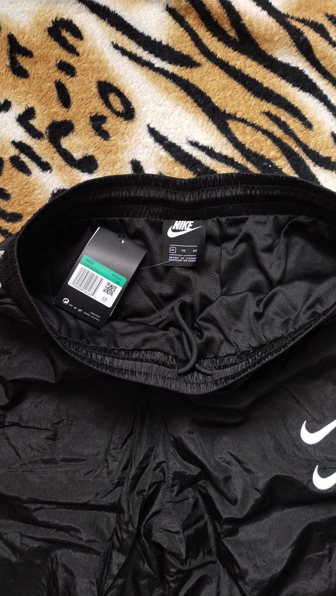 Штани Nike swoosh ( спортивні, брюки )