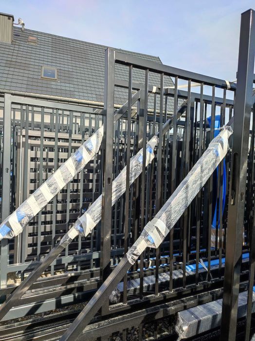 Brama przesuwna 150x400 profil pionowy ocynk ogniowy+ral