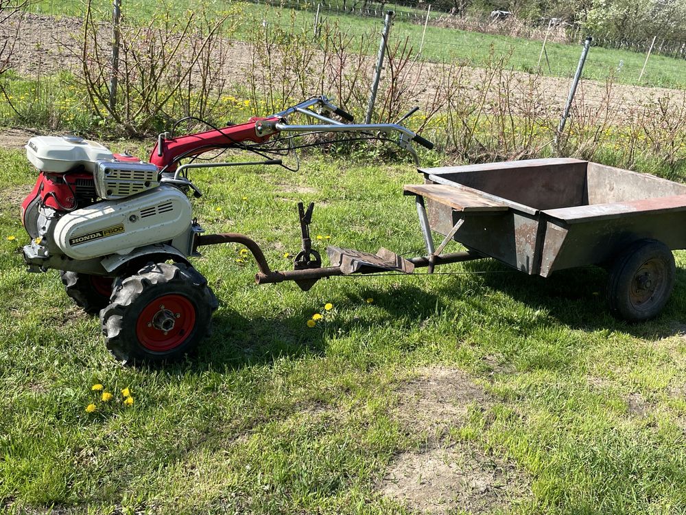 Traktorek  glebogryzarka ,zamiatarka   Kosiarka  dzik Honda  f800/600