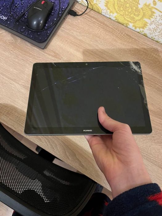 Продам Планшет Huawei