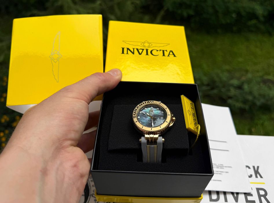 Жіночий годинник Invicta Subaqua Limited Edition 27355 Swiss 40 mm.