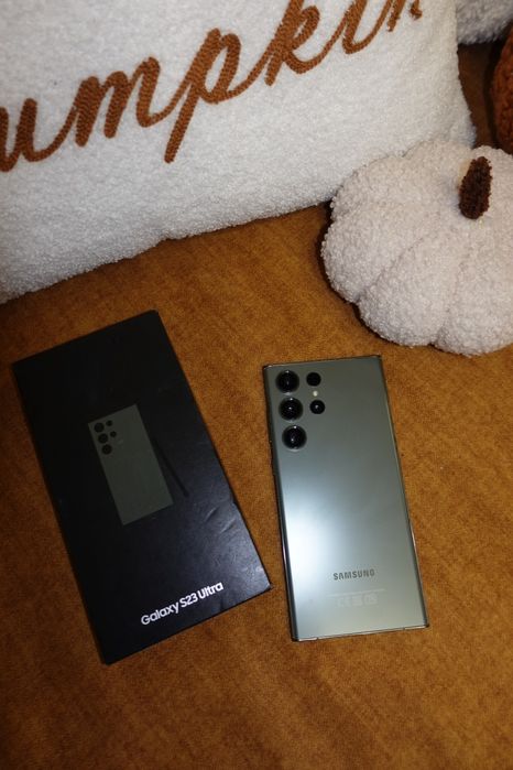 Продаю Samsung S23 Ultra 12/256 на 2 сім-карти