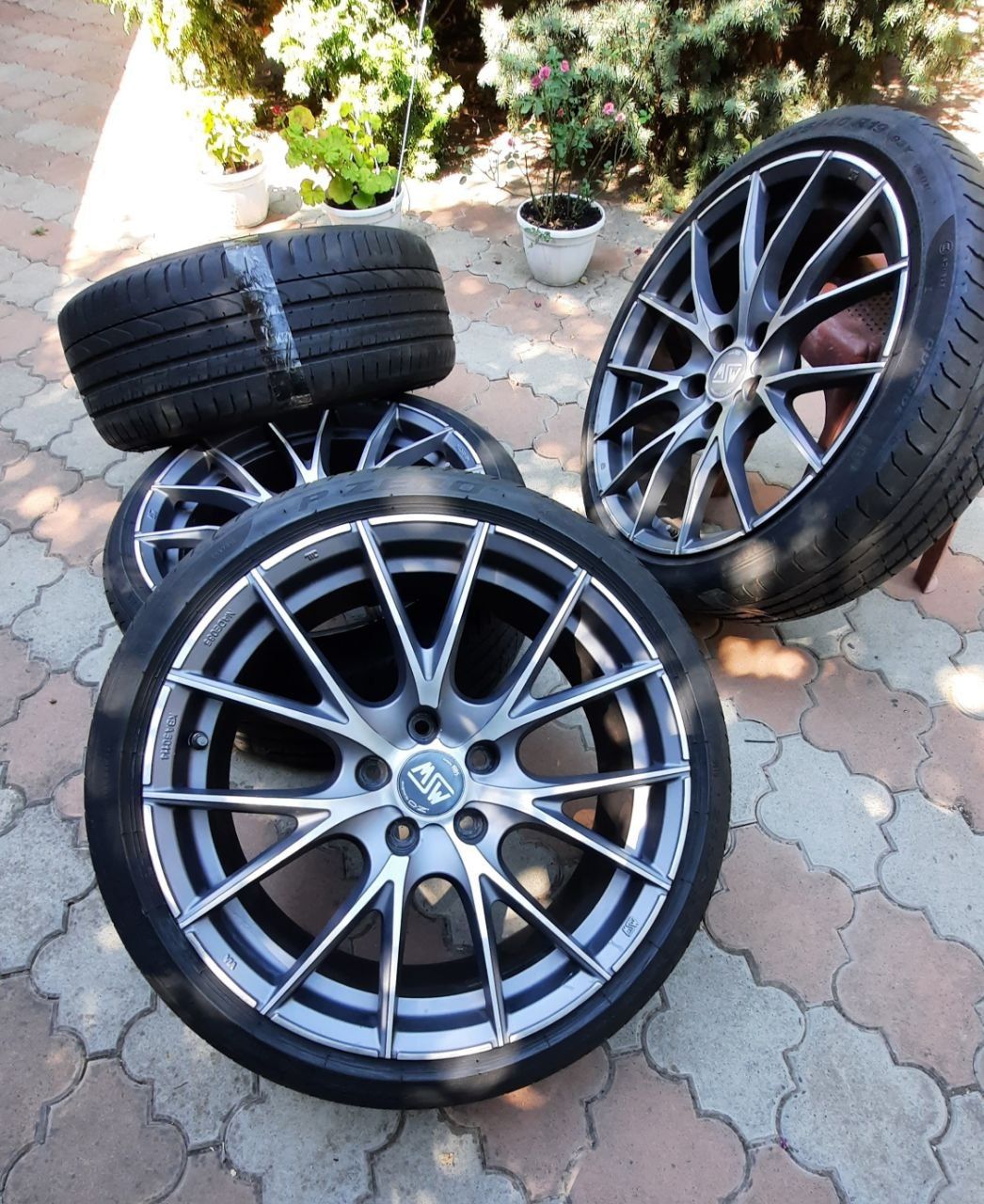 Диски 19 Bmw OZ 5/120 f30 f10 разноширокие
