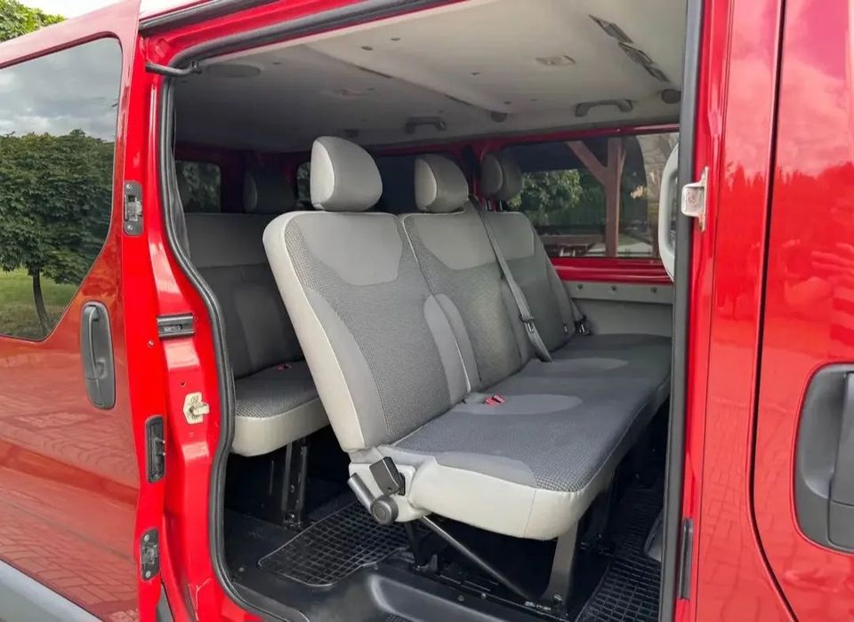 Opel Vivaro Opel Vivaro 2011 rok 115km 2.0CDTI