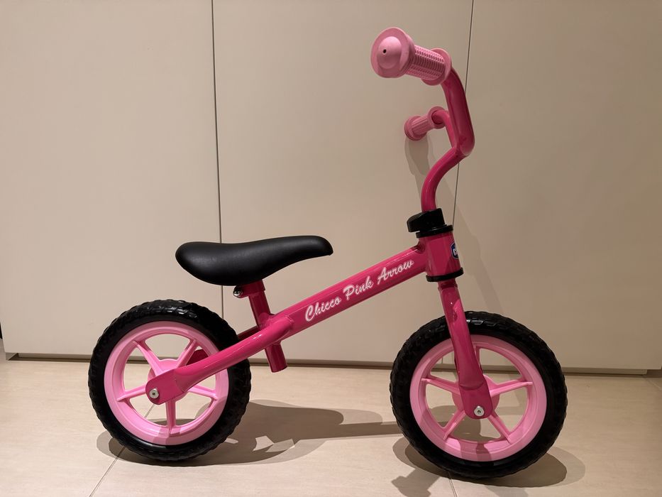 Chicco - Bicicleta de Aprendizagem Rosa Sem Pedais