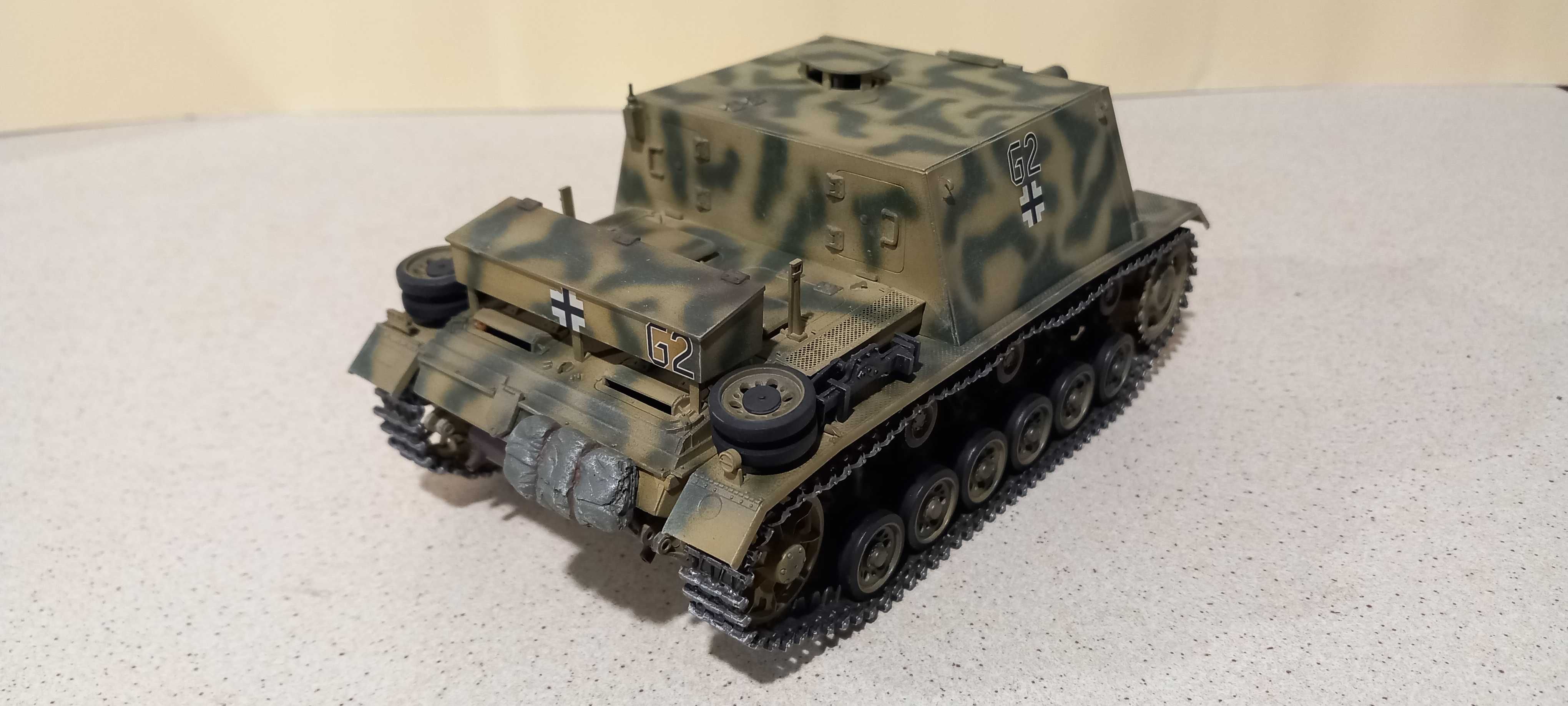 Pojazdy wojskowe 1/35  Wyprzedaż !