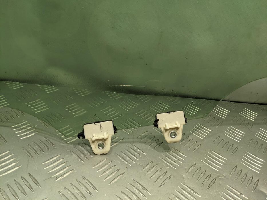 Стекло двери переднее левое KD5359510A Mazda CX-5 KE разборка