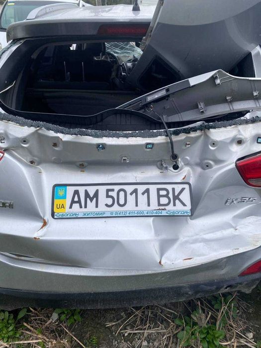 Продам Hundai ix35 2.0 бензин механіка, після дтп, не на ходу.