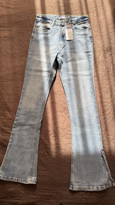 Нові джинси кльош Sinsay