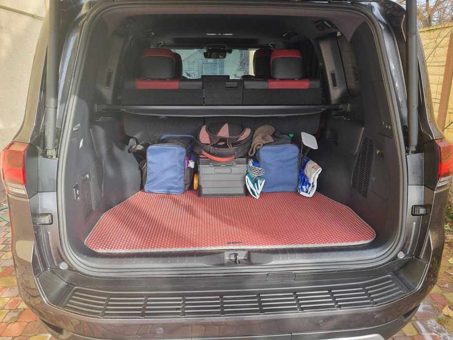 TOYOTA Land Cruiser 300 GR Sport 3.3D
