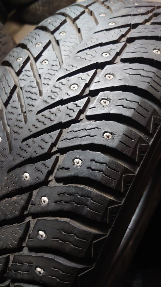 Зимние шины Nokian Hakkapeliitta 10 suv ШИП 215/65 r17 комплект