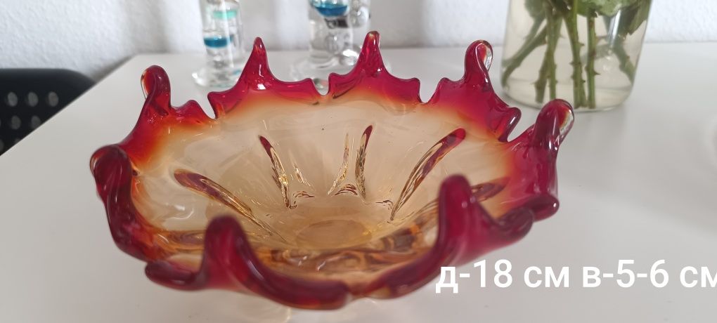 Вазы винтажные ,коллекционные,дизайнерские , кобальт , мураноглас