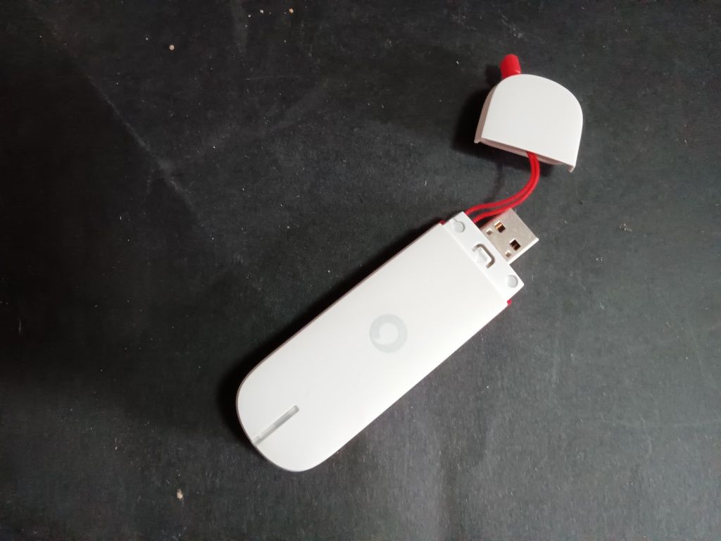 Pen USB Vodafone 3G banda larga