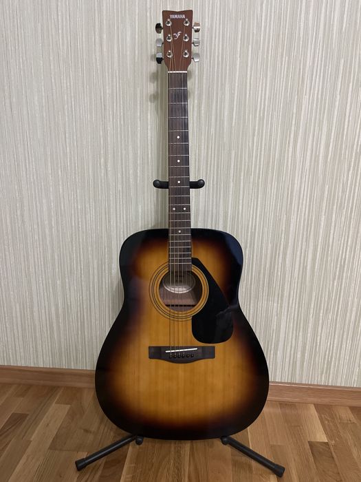 Акустична гітара Yamaha f310