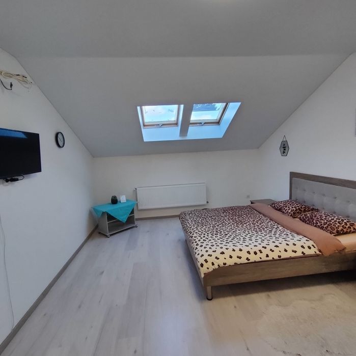 Сучасна квартира в новобуді.Здам на Нов рік..погодинно. подобово автов