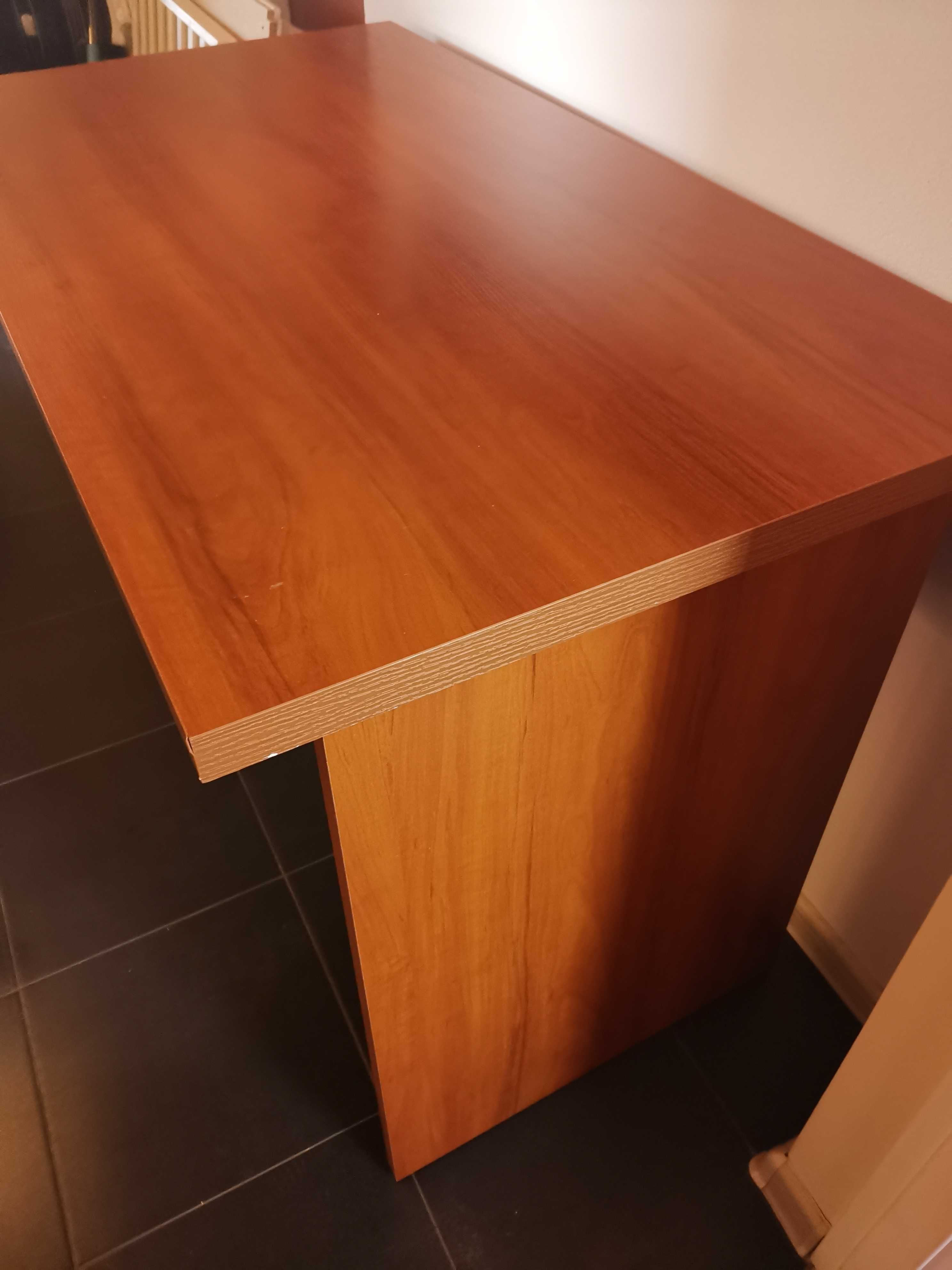 Masywne biurko 65*119