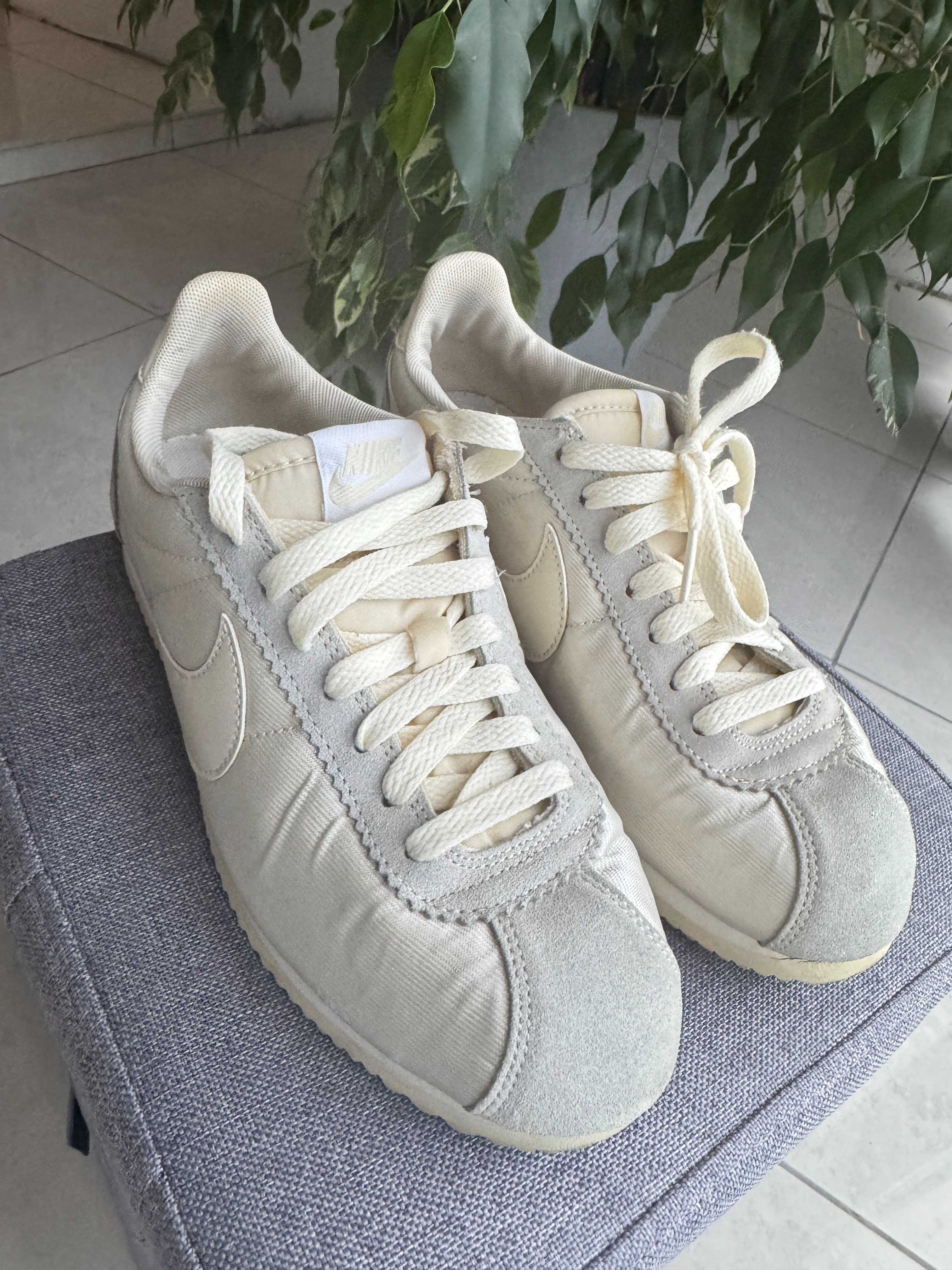 Кросівки nike cortez women