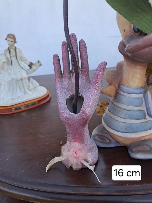 Jarra rosa forma mao