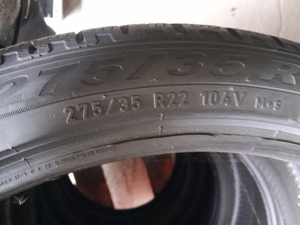 Komplet nowe opony zimowe Pirelli scorpion 275/35r22 2022r.