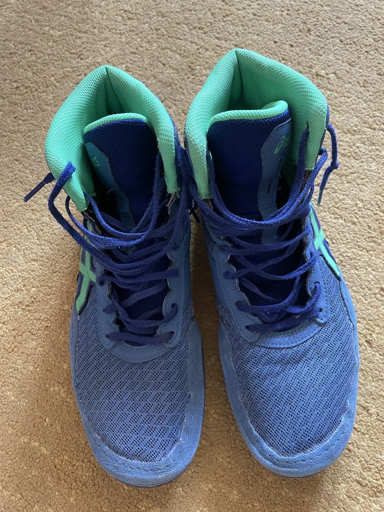 Боксерки для бокса asics