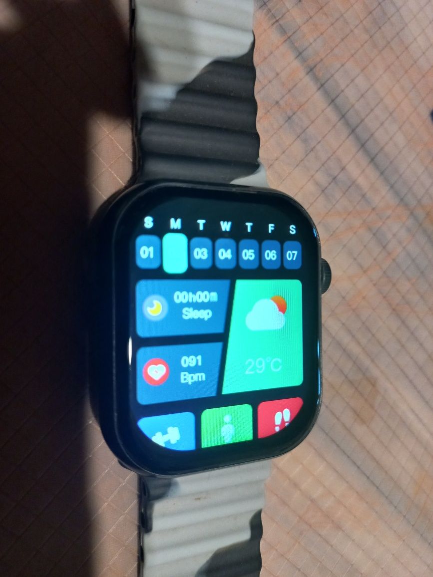 Смарт-часы Apple Watch 9 б/у