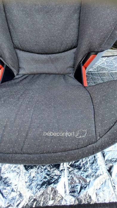 Cadeira Auto bebeconfort Rodifix AirProtect