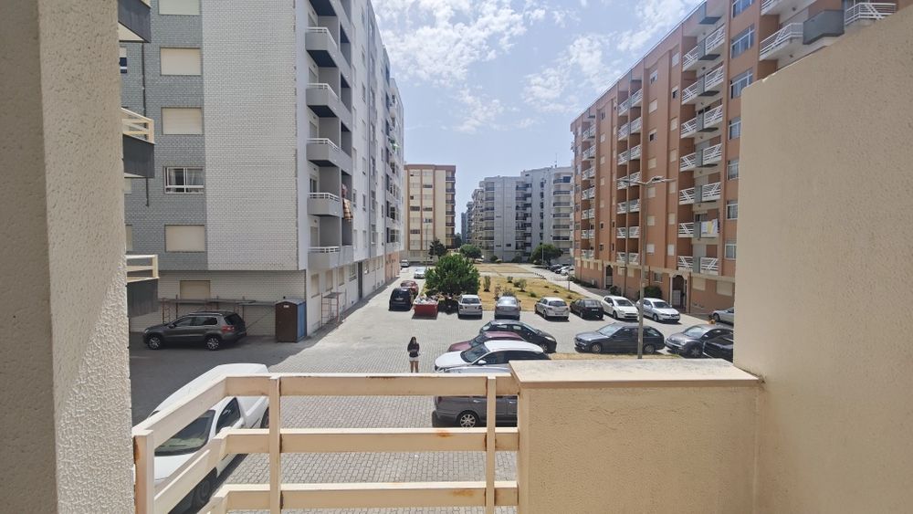 Apartamento T1 na praia da Amorosa