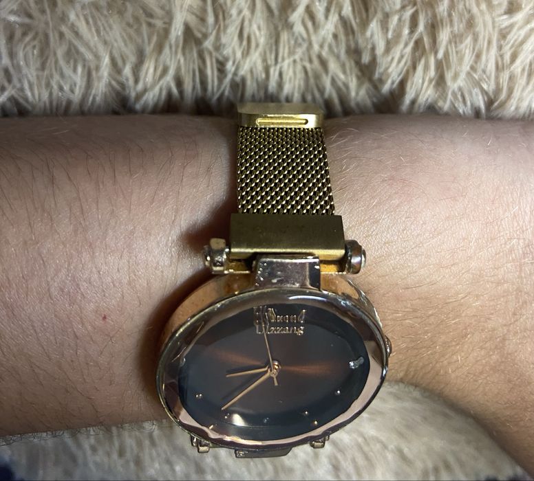 Relógio feminino Ulzzang – Castanho/Dourado – Fecho magnético