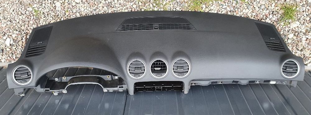 deska rozdzielcza konsola audi a4 b6 b7 cabrio czarna europa