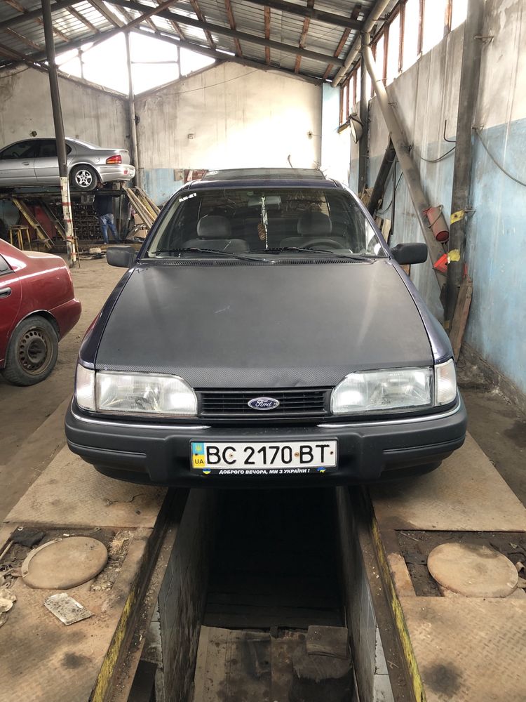 Продам ford Sierra 2,0