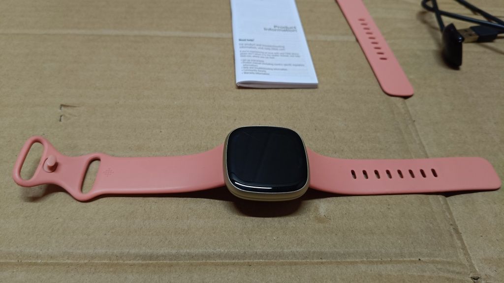 zegarek Smartwatch Fitbit Versa 3 różowy
