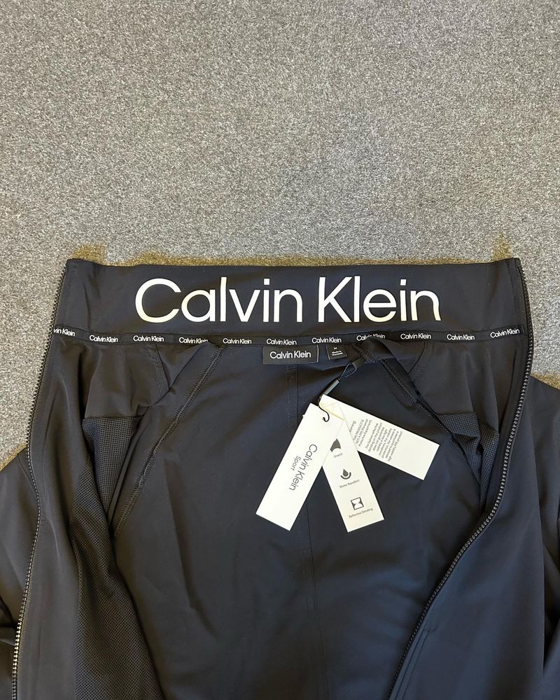 Calvin klein вітровка куртка оригінал