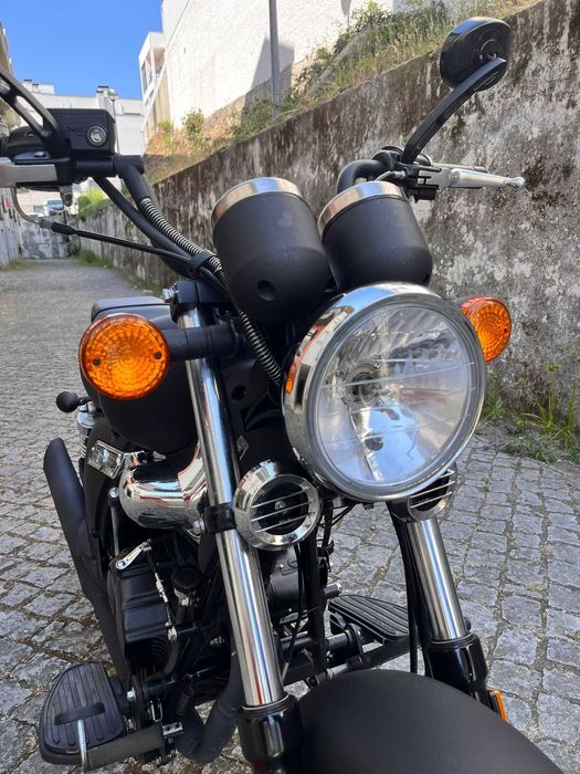 Vendo Keeway Superlight 125 EL como nova