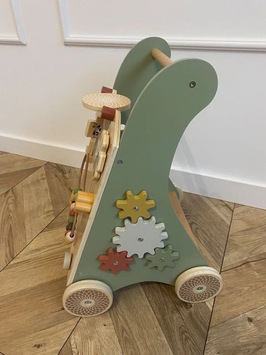 Pchacz edukacyjny Tiny Love