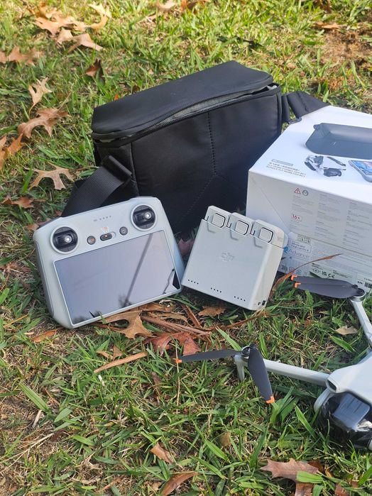 Drone DJI Mini 3 Fly More (DJI RC)
