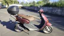 Yamaha NEOs para peças