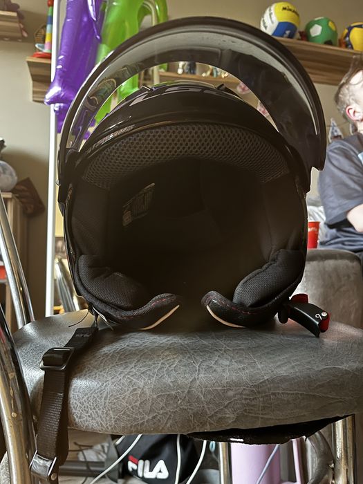 Sprzedam kask skuter/motor Airlow rozmiar L