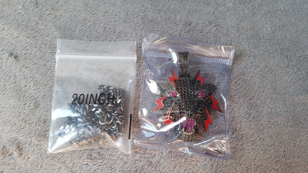 Wisiorek Black Leopard