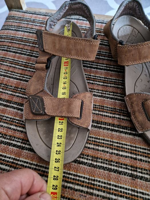 Sandały Clarks r 40