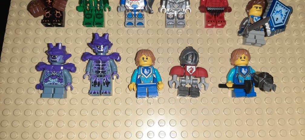 Lego figurki nexo knights