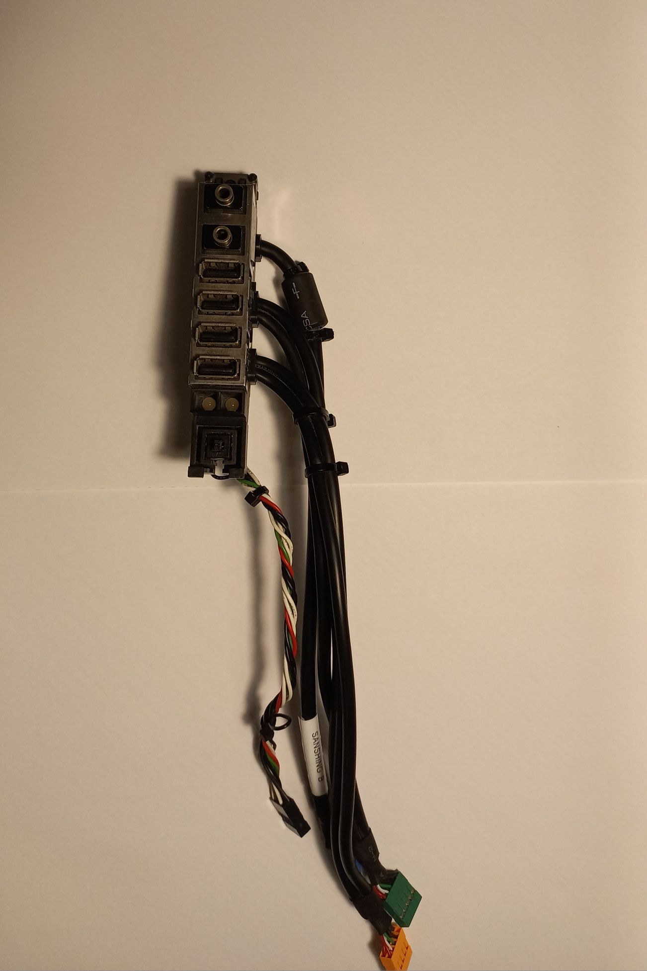 Передняя панель HP 510974-001 или 611897-001.