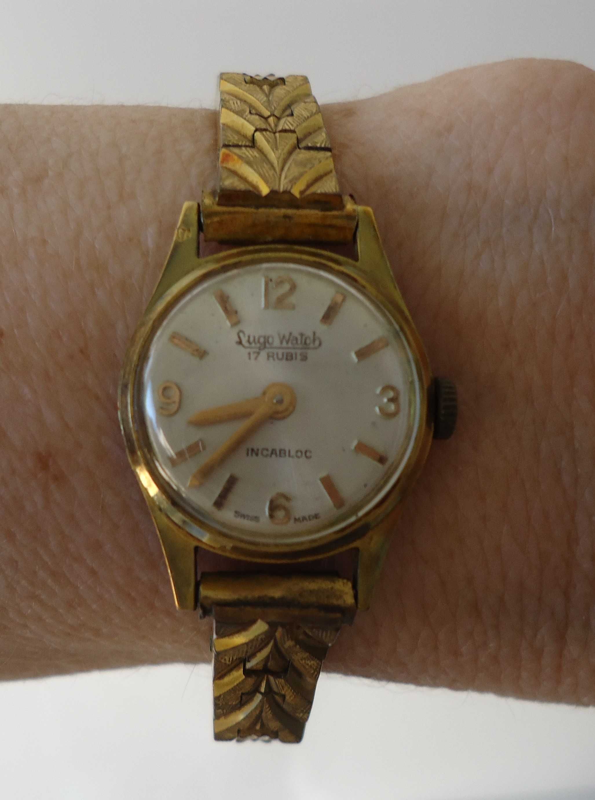 Lugo  -  Relógio de pulso vintage