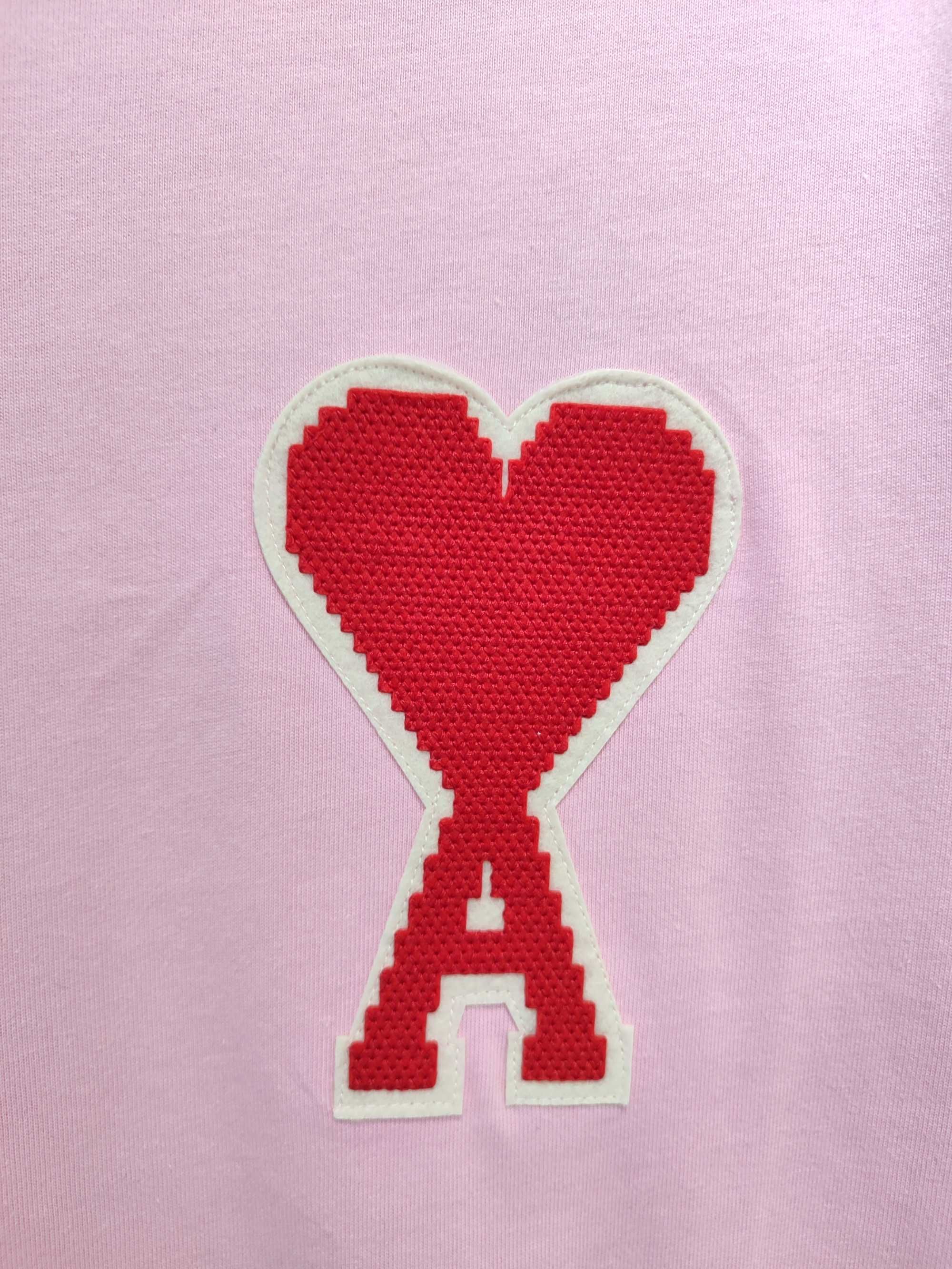 Футболка AMI Paris Ami De Coeur T-Shirt Patch Pink Red Heart