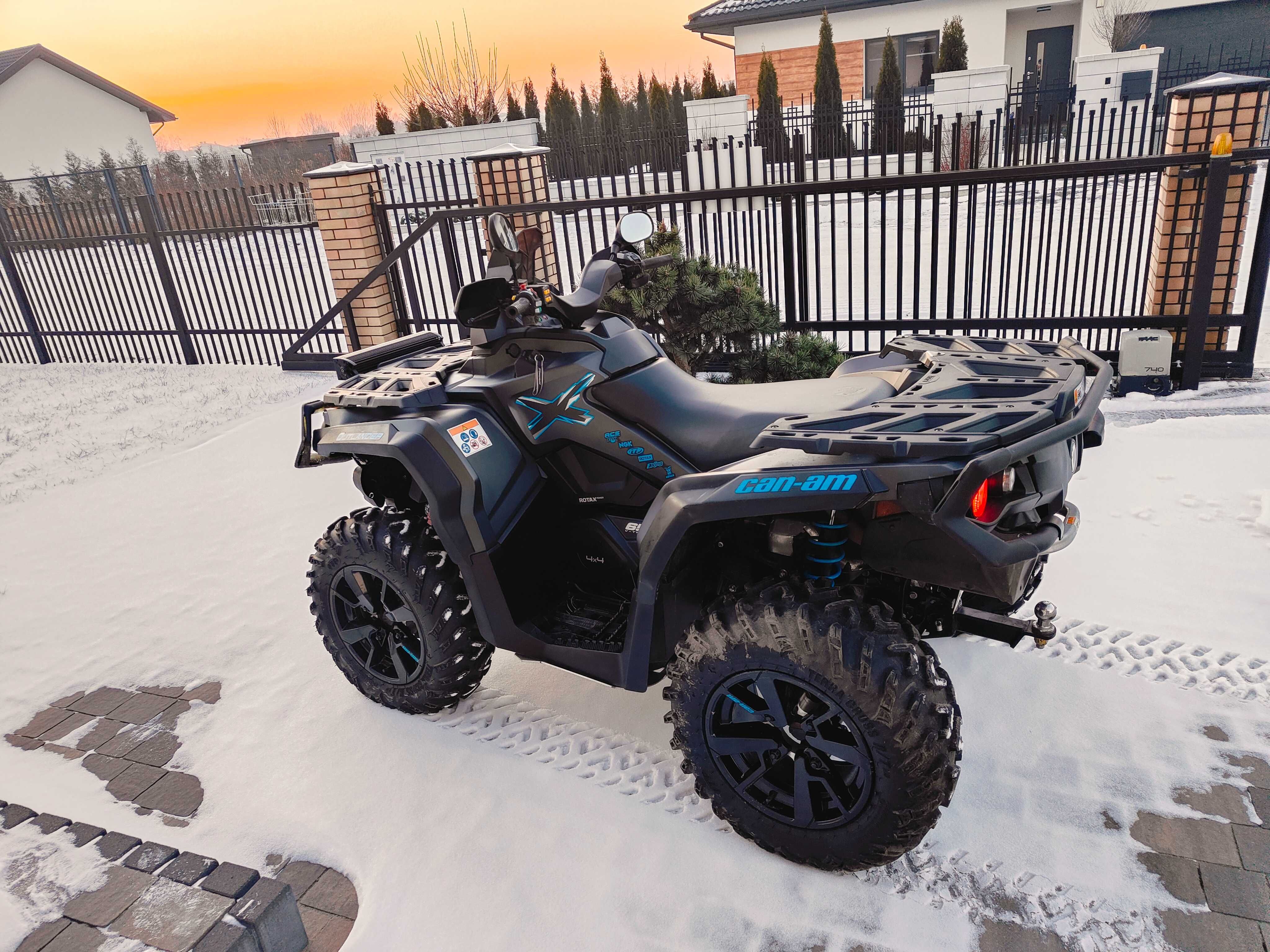 Can AM  Outlander 4x4 model 2020 z salonu Pl