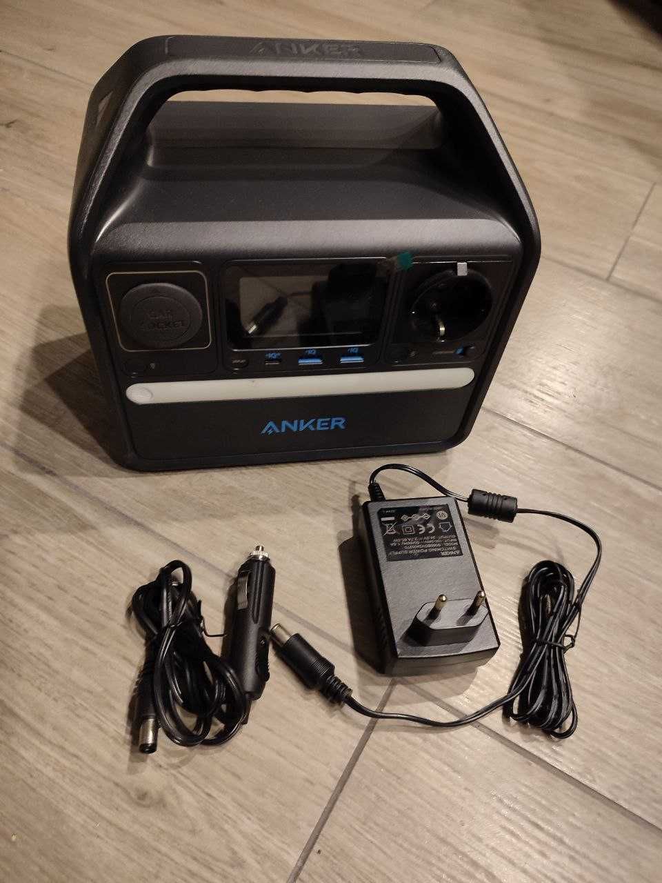 Зарядна станція ANKER 521 PowerHouse