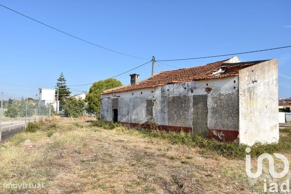Moradia térrea T4 em Nossa Senhora de Fátima
