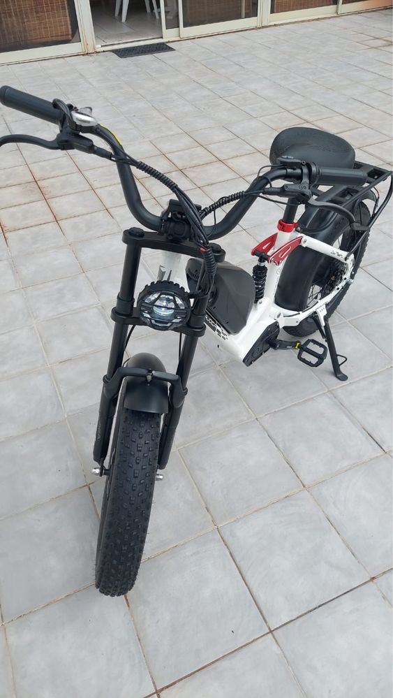 Eahora luna 2 (duplo motor)