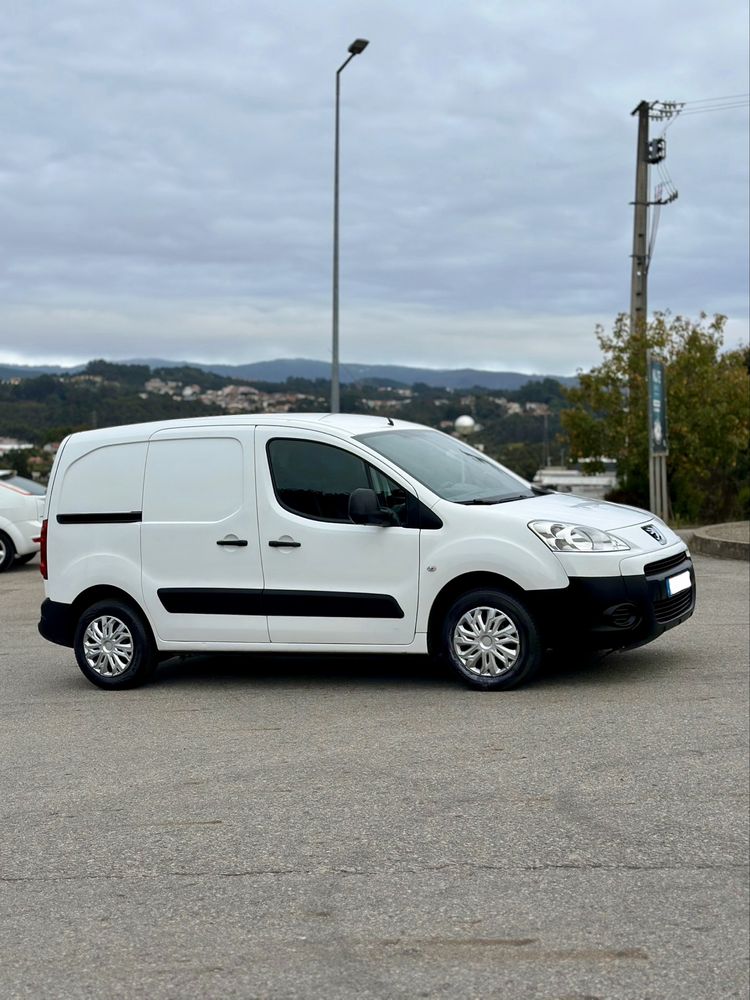 Peugeot Partner 2012   90cv