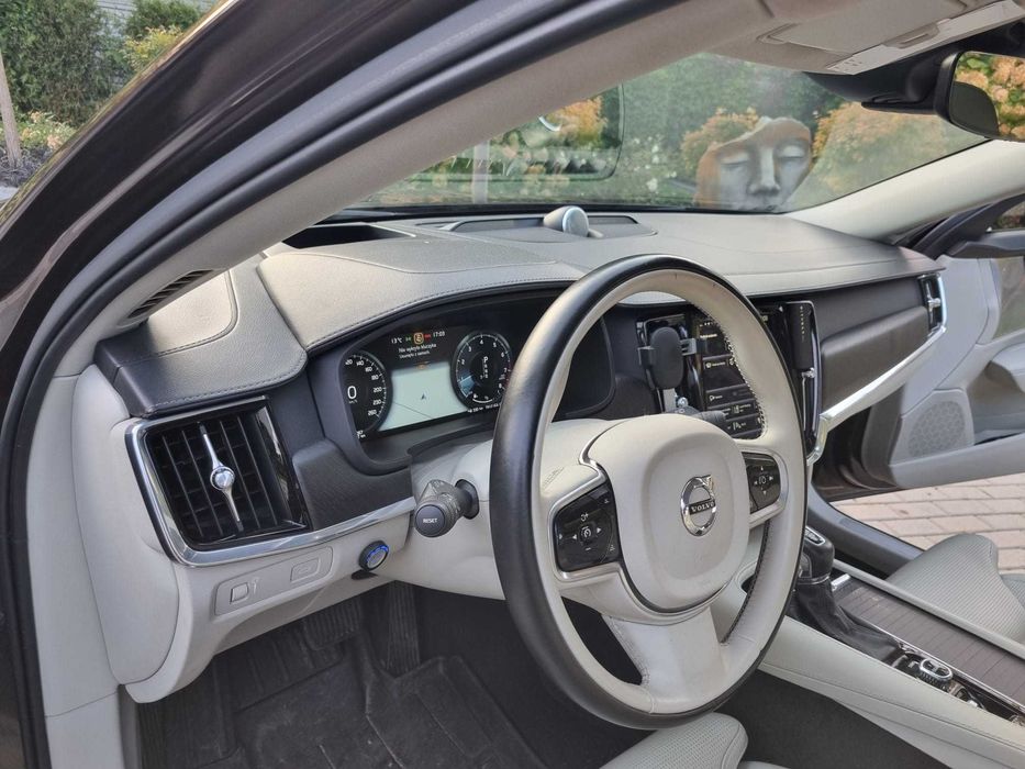 Volvo V90 Cross Country Inscription T6 – LPG - VAT 23%